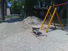 Oprava dětského hřiště